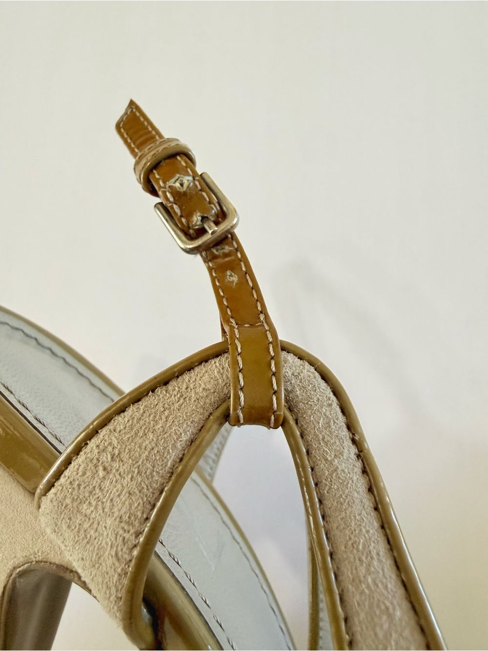 YSL YVES SAINT LAURENT GRAY SUEDE GREEN TRIM PLATFORM TRIBUTE SLINGBACK HEELS - Picture 9 of 13